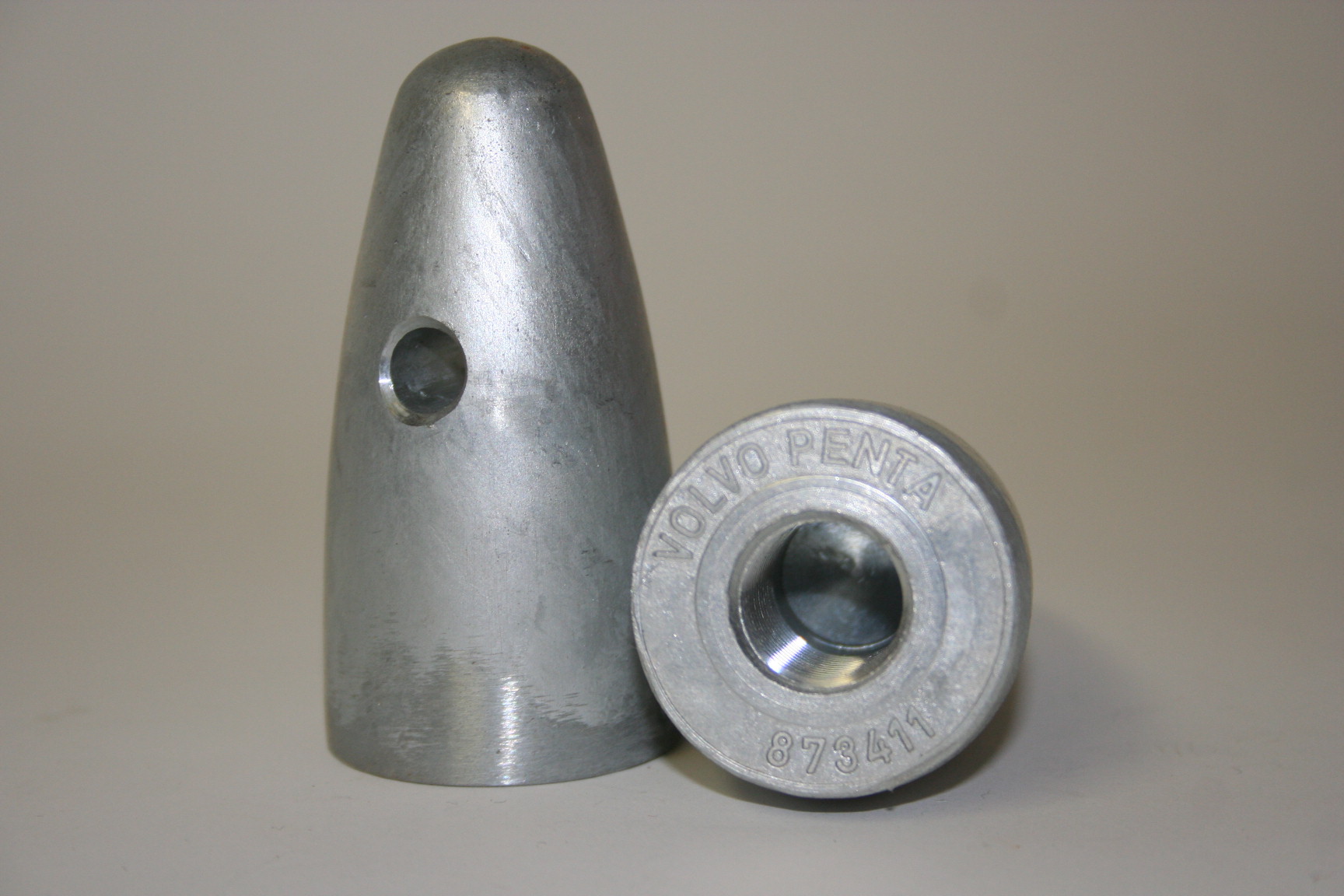 IMG_4615 Anode 25 mm. schroefas (VOLVO PENTA ) - Afbeelding 1